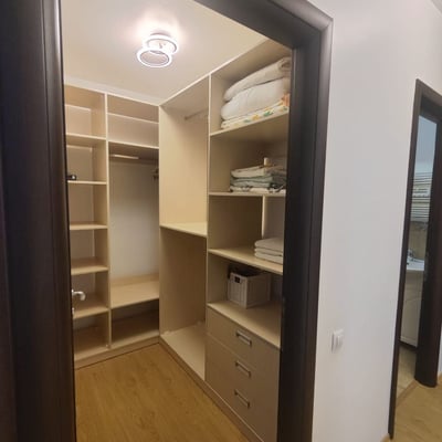 Аренда комфортной 2-комнатной квартиры, 68 м², район Томис Плюс, Констанца, Румыния